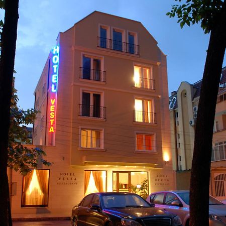 Vesta Hotel مونتانا المظهر الخارجي الصورة