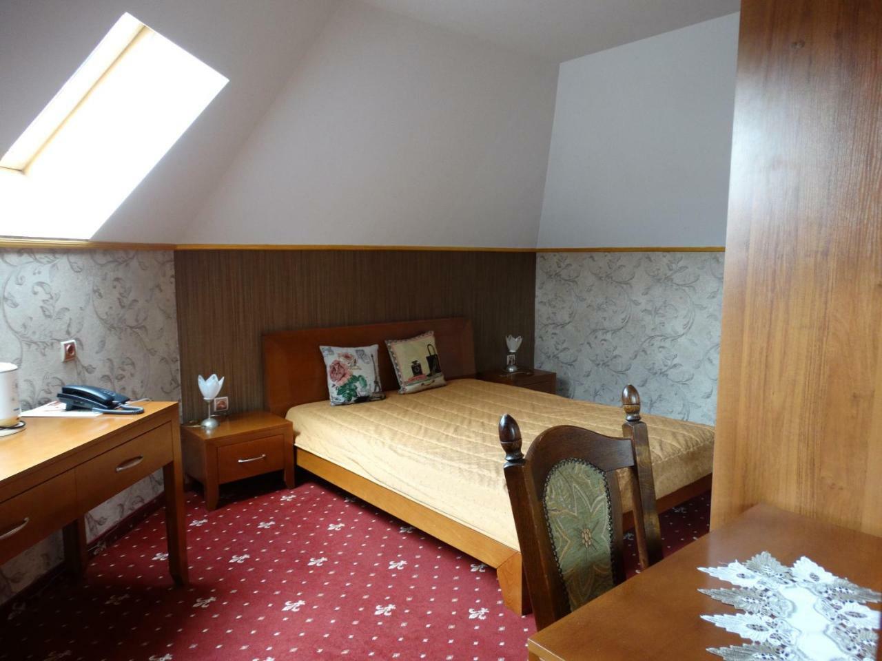 Vesta Hotel مونتانا المظهر الخارجي الصورة